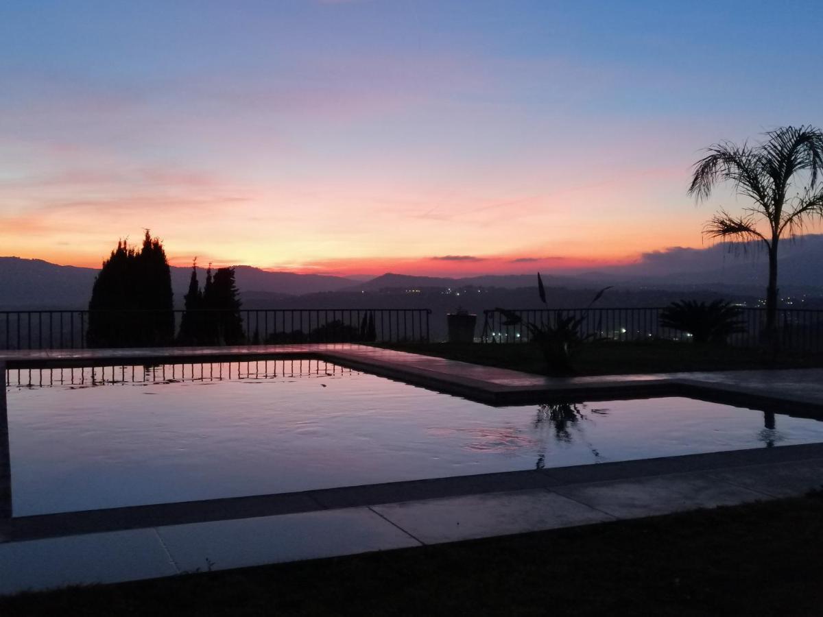 Les Lodges De L'Oliveraie De Virevent Γκρας Εξωτερικό φωτογραφία