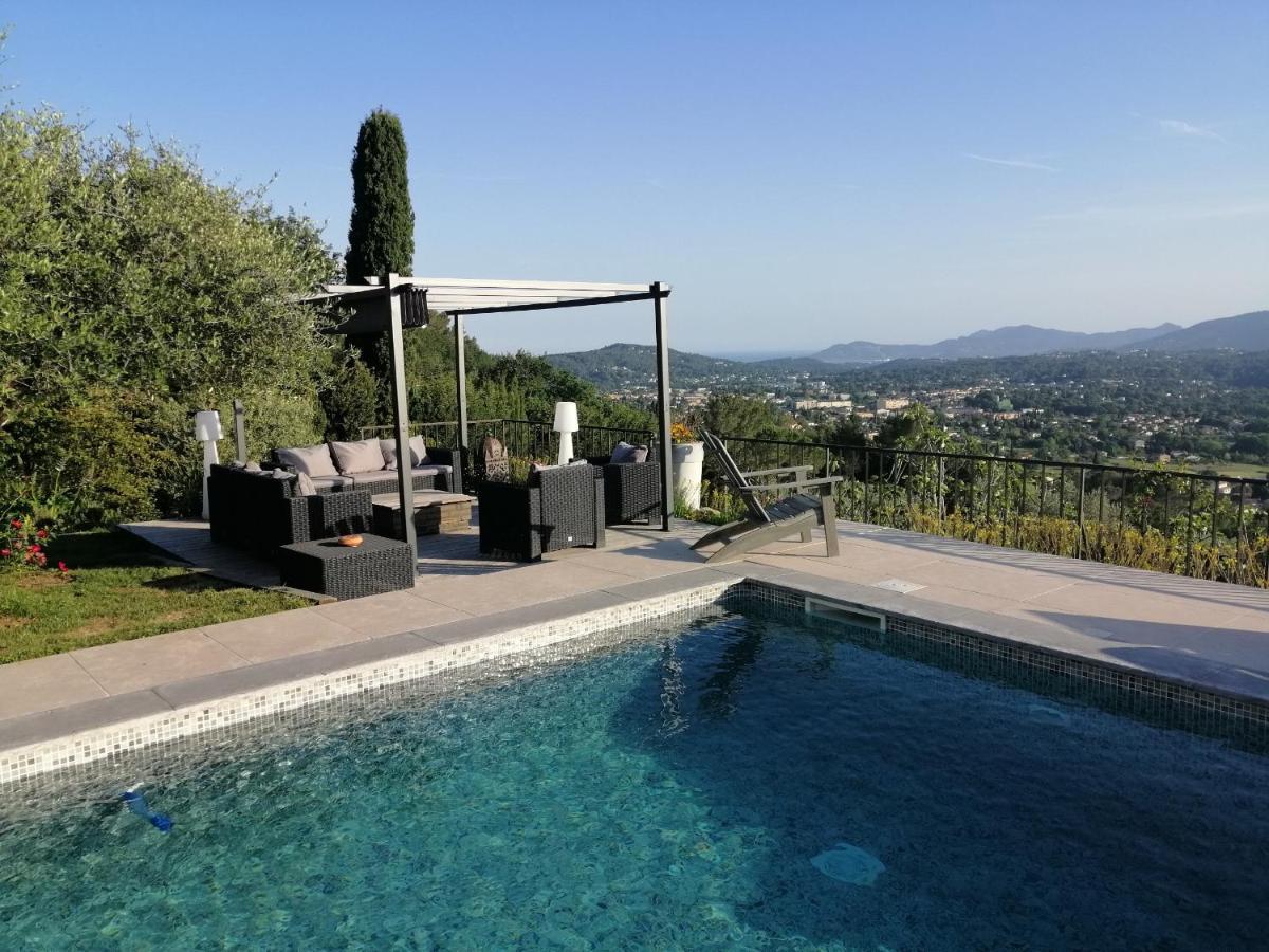 Les Lodges De L'Oliveraie De Virevent Γκρας Εξωτερικό φωτογραφία